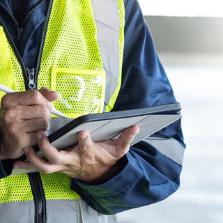 カバー画像（IVS_MAG260407）