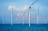 カバー画像（洋上風力発電）